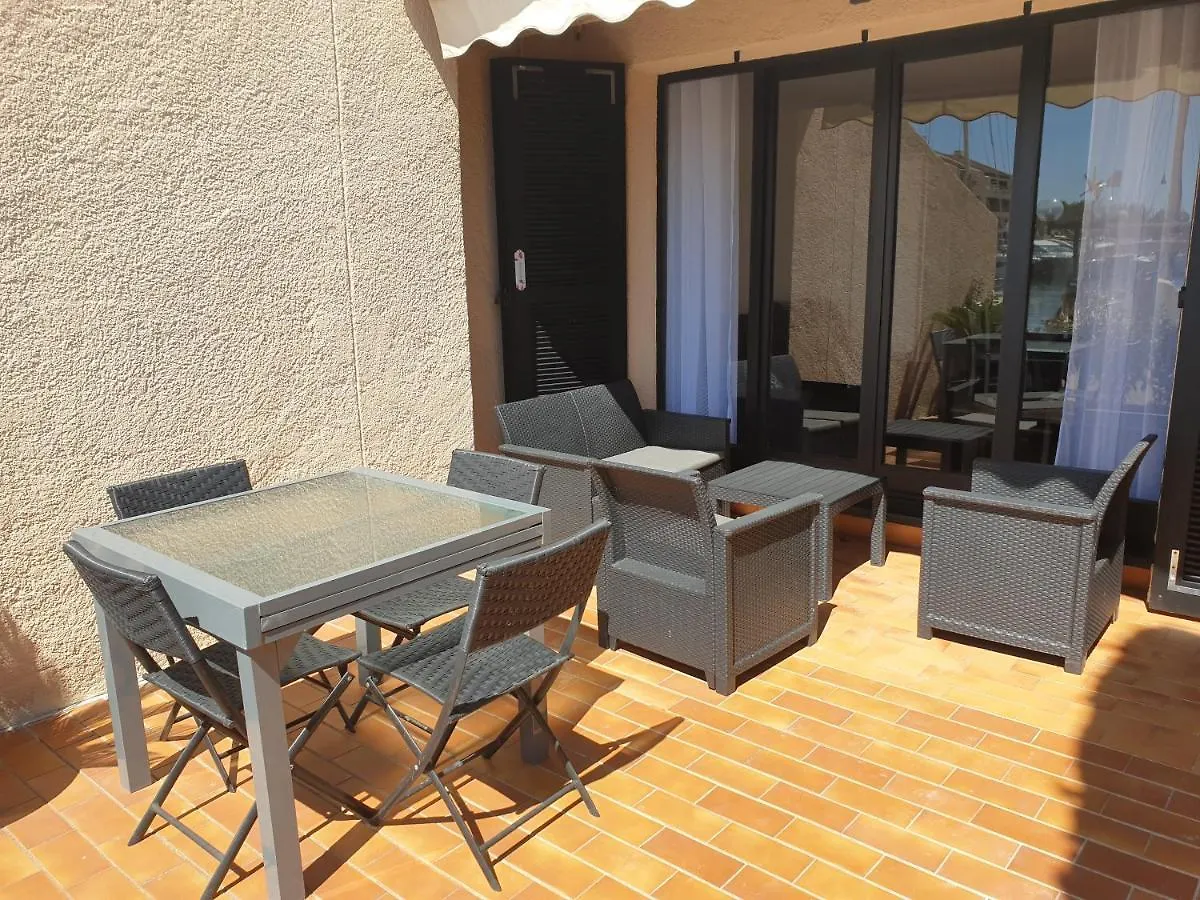 Les Marines De Cogolin Apartment
