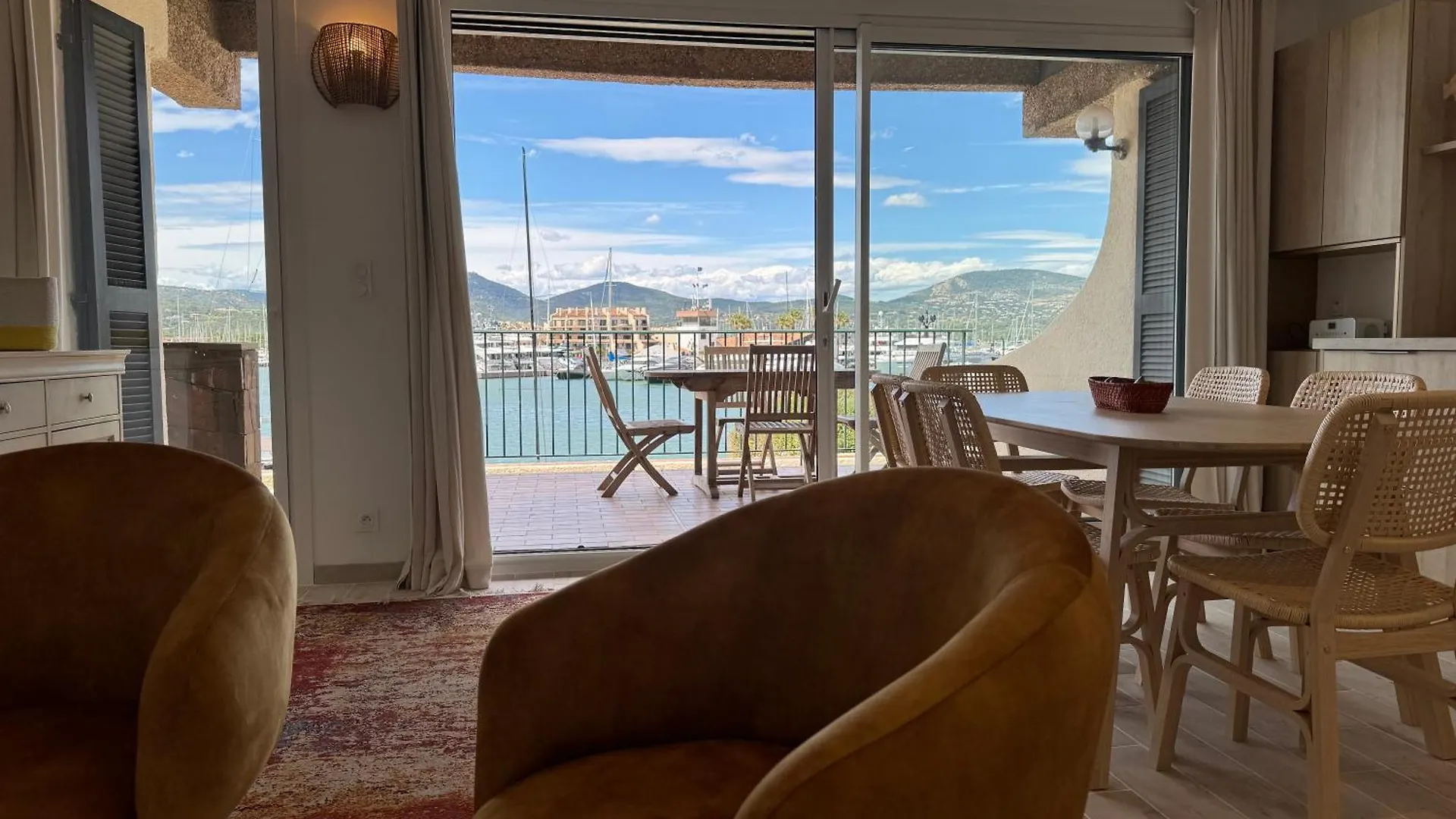 Les Marines De Cogolin Apartment