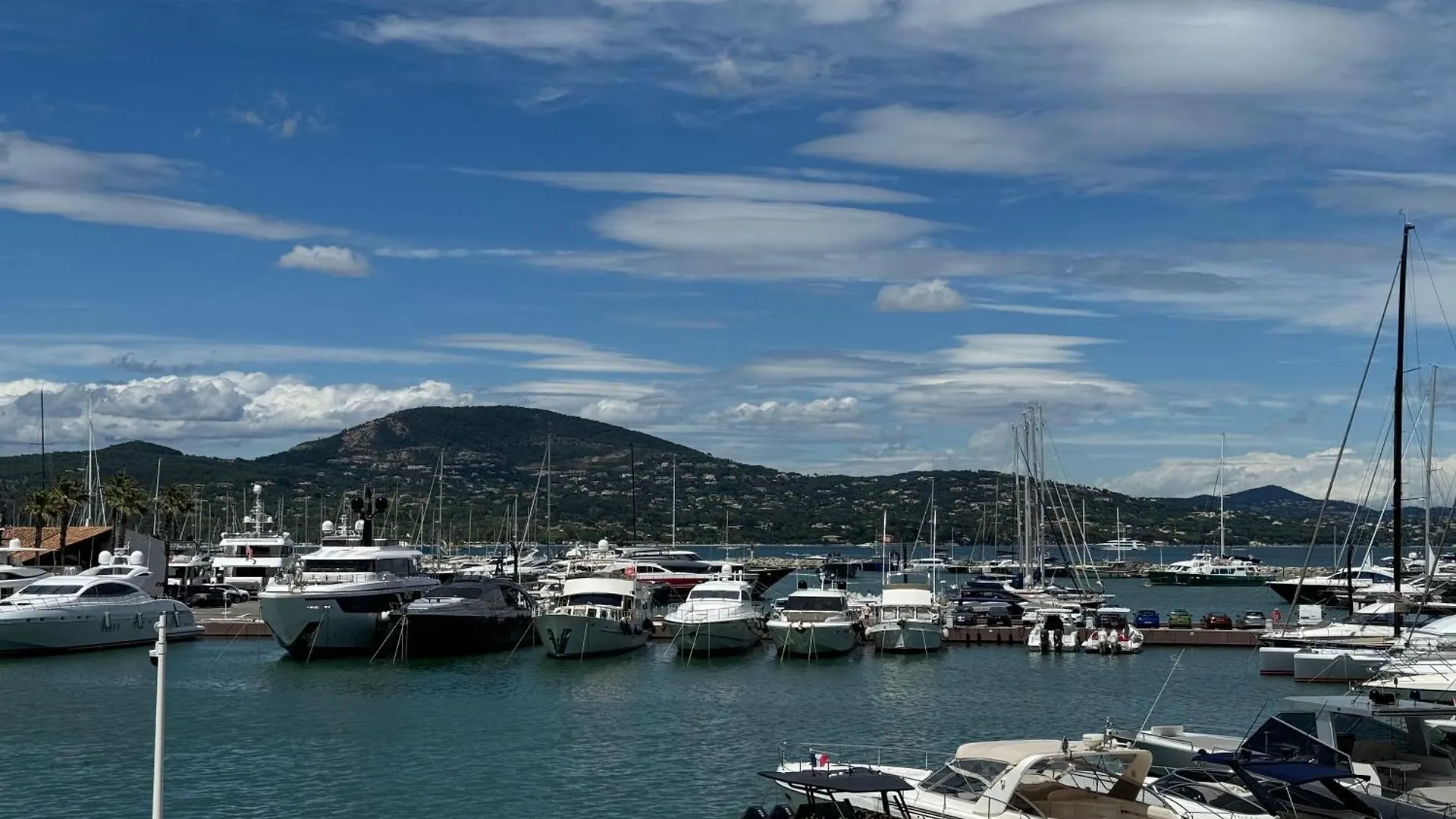 Les Marines De Cogolin Apartment