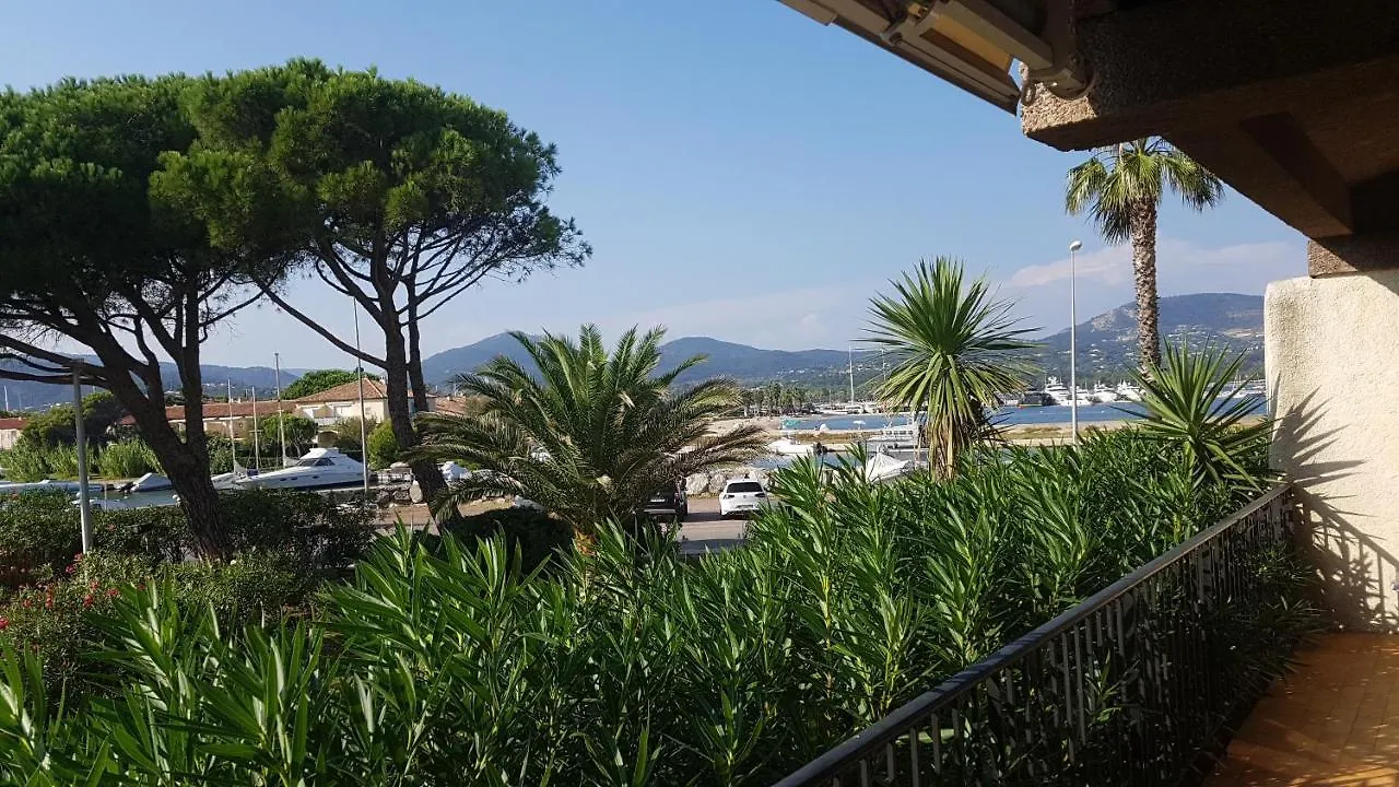 Les Marines De Cogolin Apartment