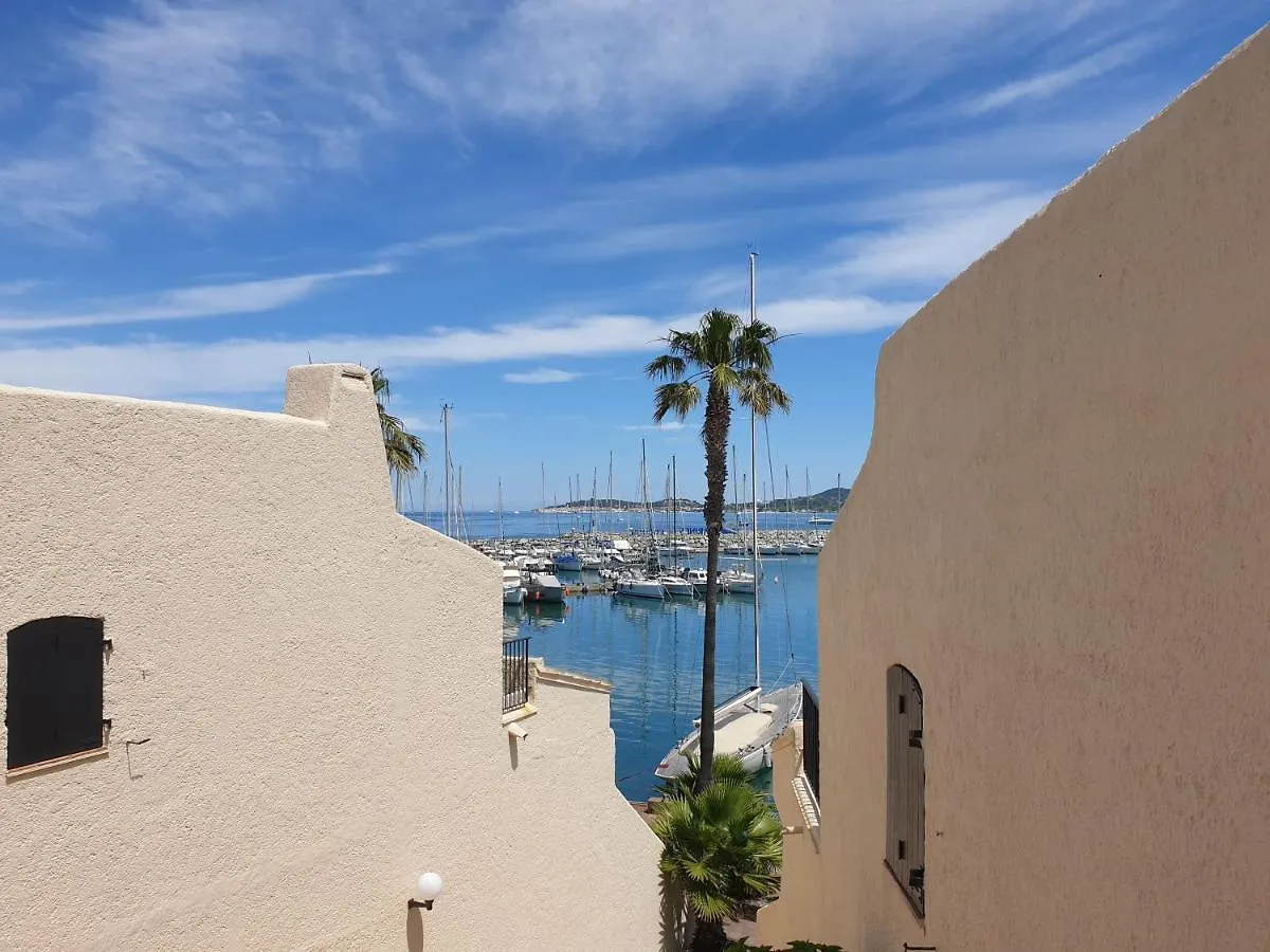 Les Marines De Cogolin Apartment