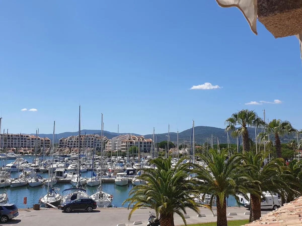 Les Marines De Cogolin Apartment